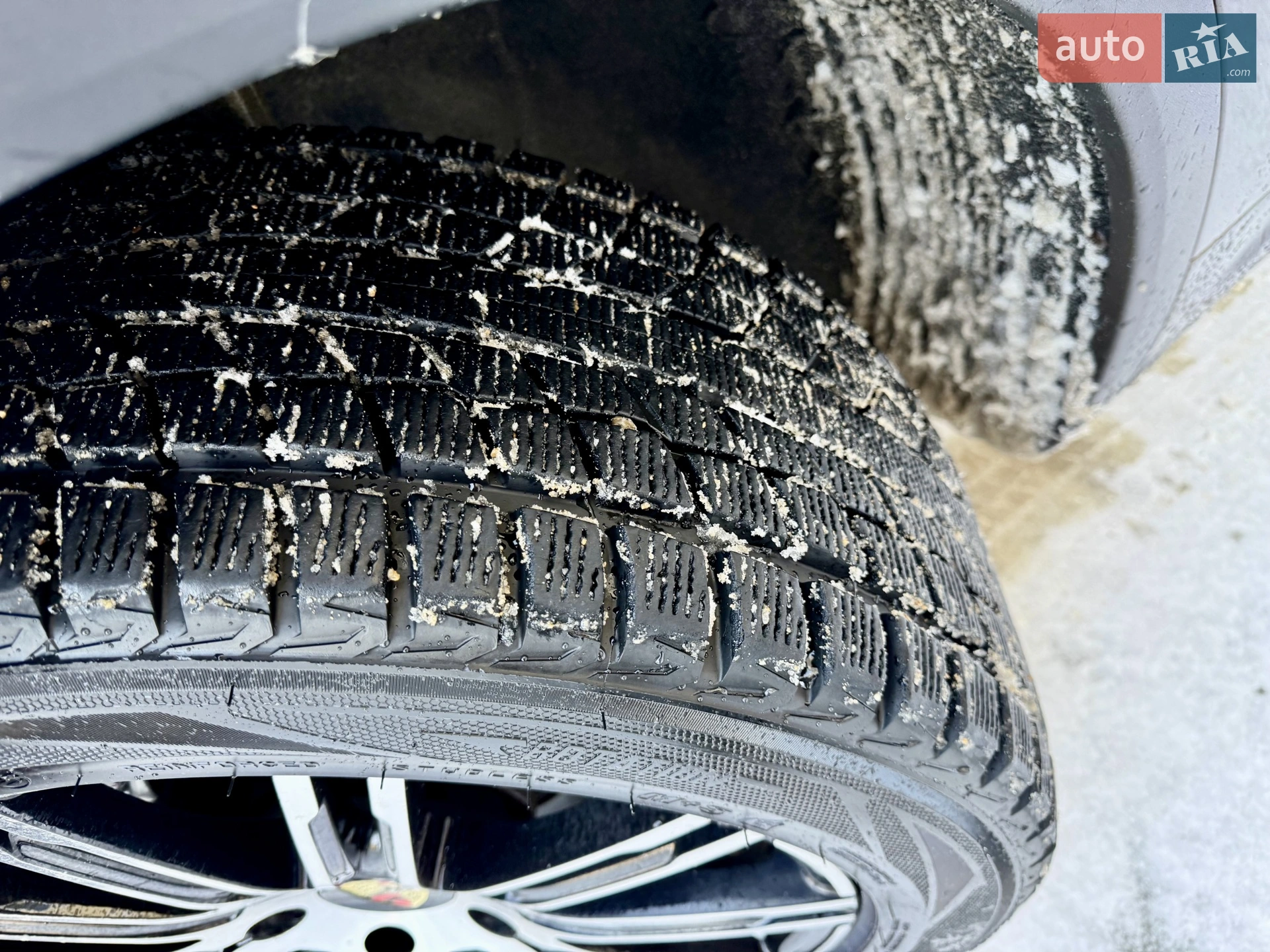 2011 Porsche Cayenne - мініатюра 16