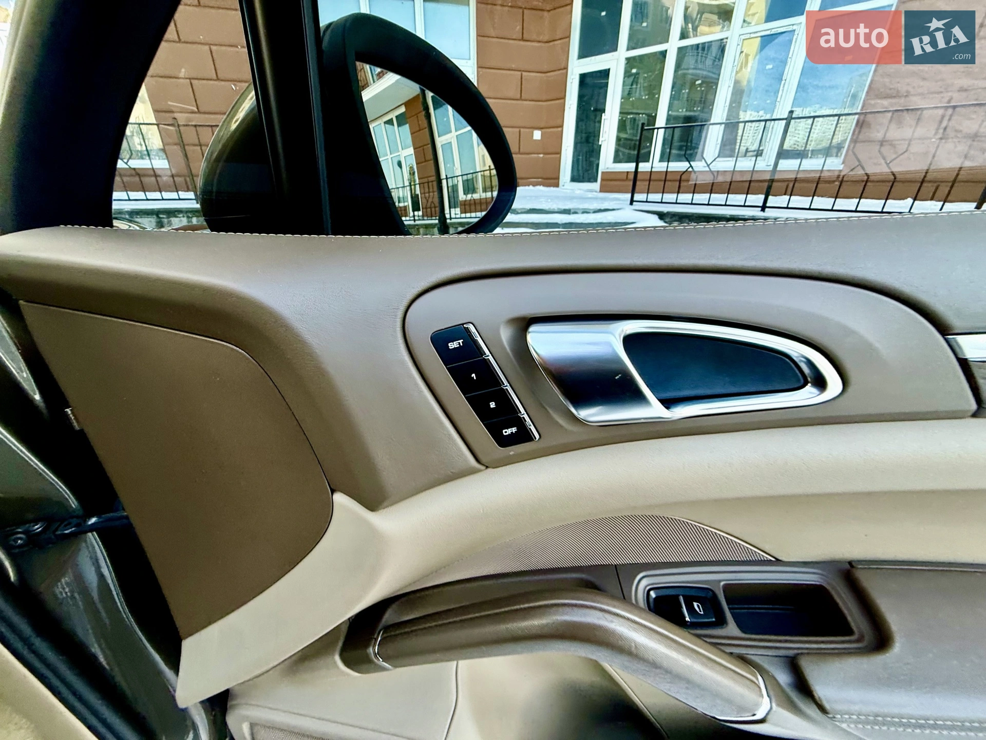 2011 Porsche Cayenne - мініатюра 67
