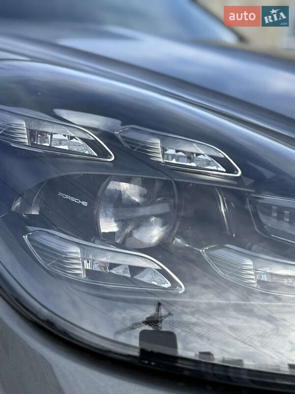 Внедорожник / Кроссовер Porsche Cayenne 2018 в Ивано-Франковске фото 17 Внедорожник / Кроссовер Porsche Cayenne 2018 в Ивано-Франковске