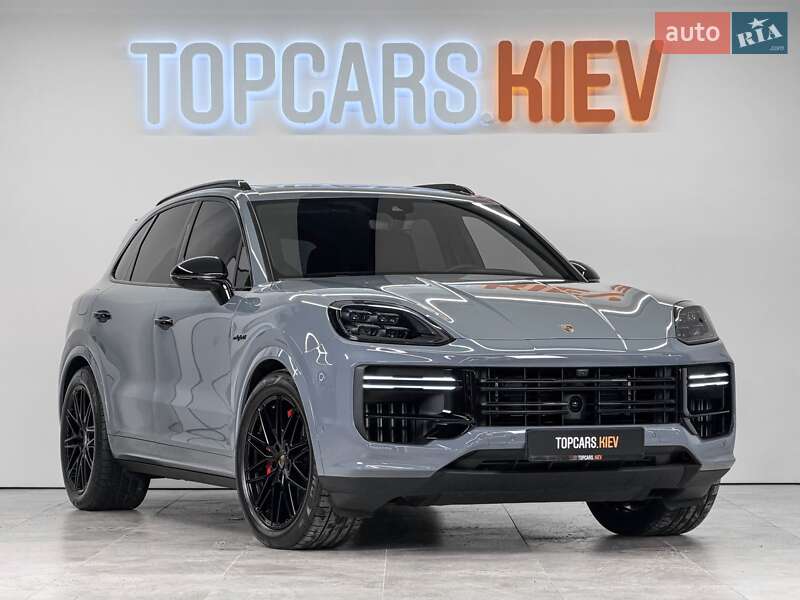 Porsche Cayenne 2023