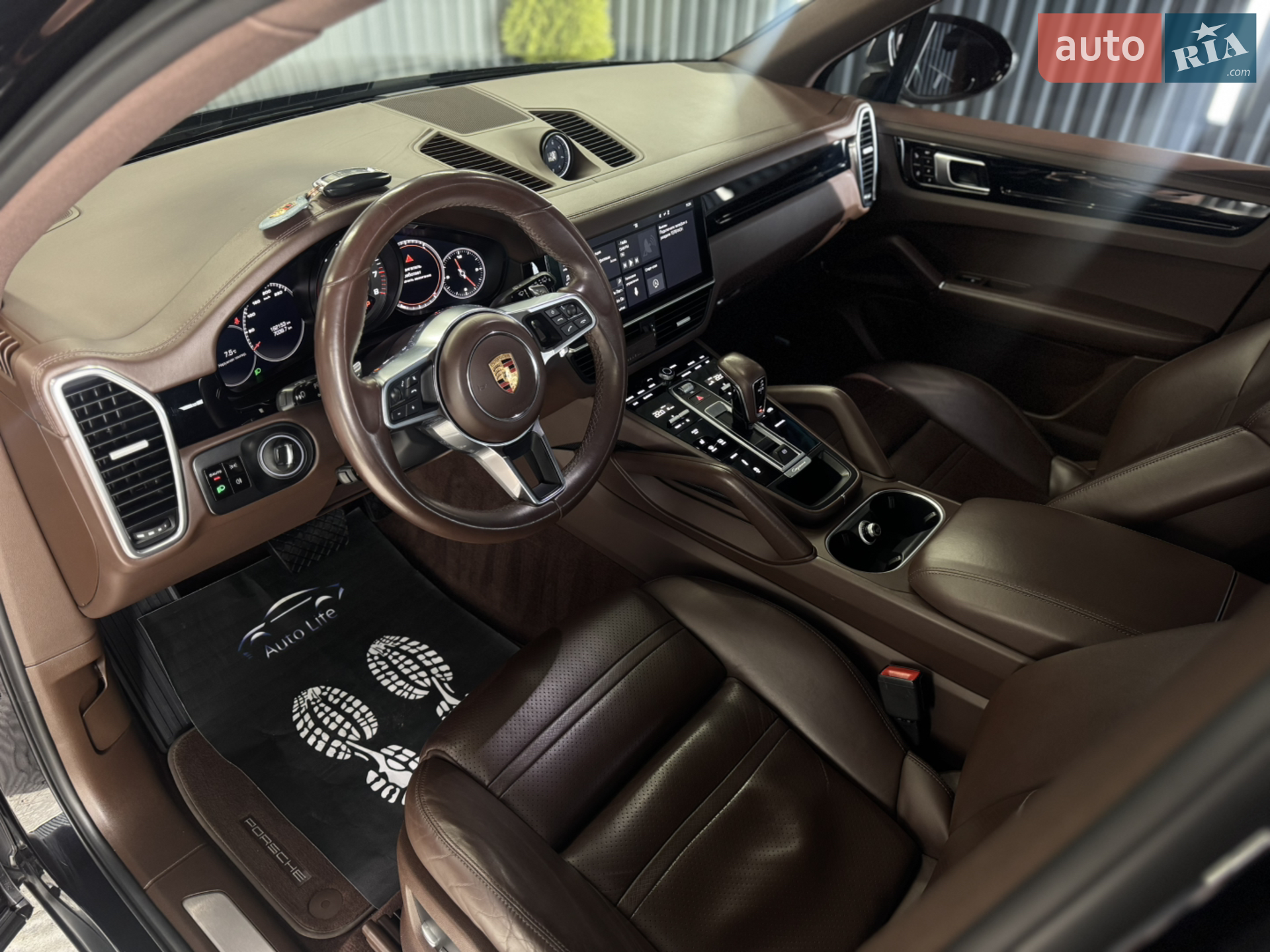 2018 Porsche Cayenne - мініатюра 43