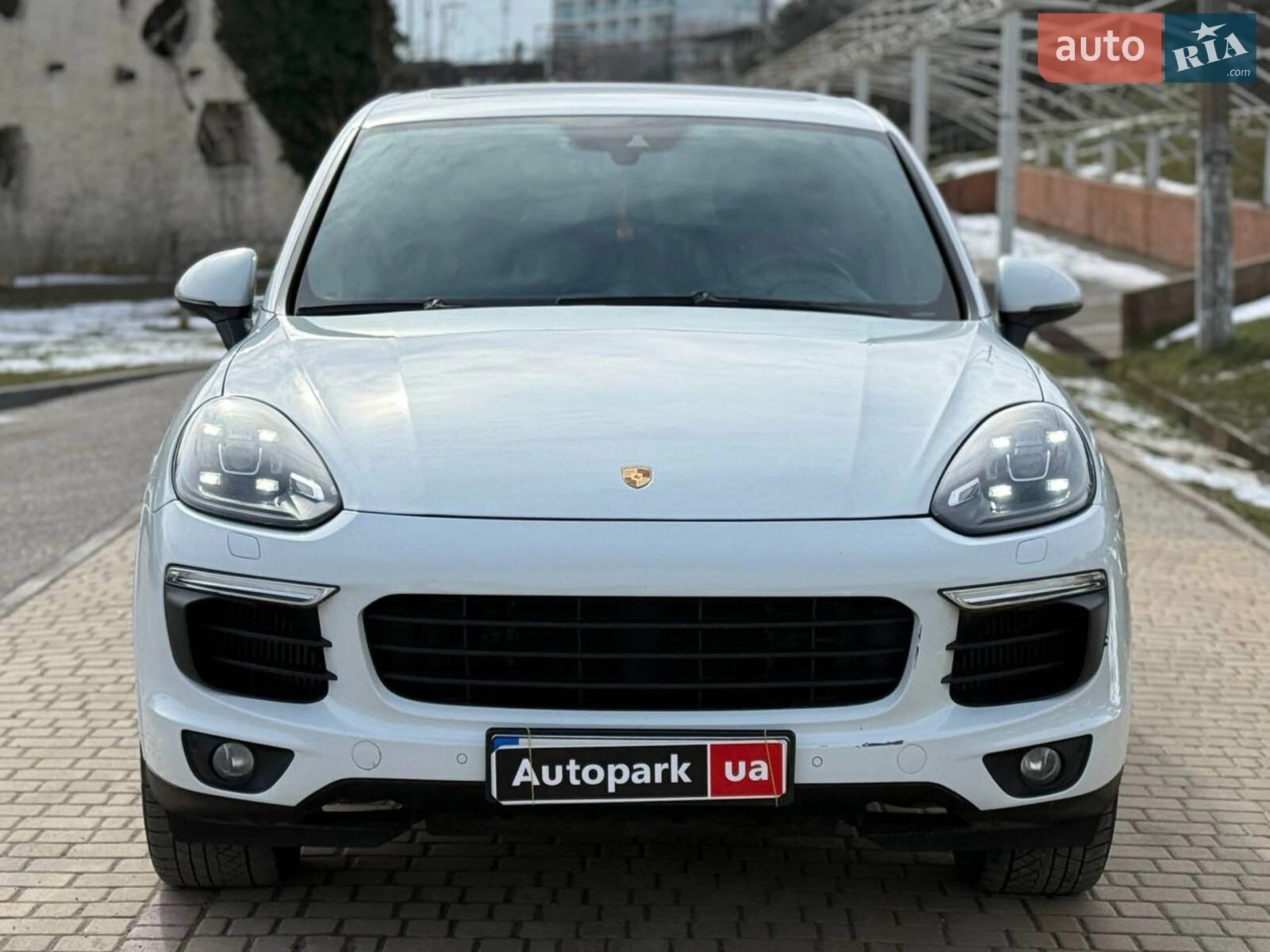 2017 Porsche Cayenne - мініатюра 2