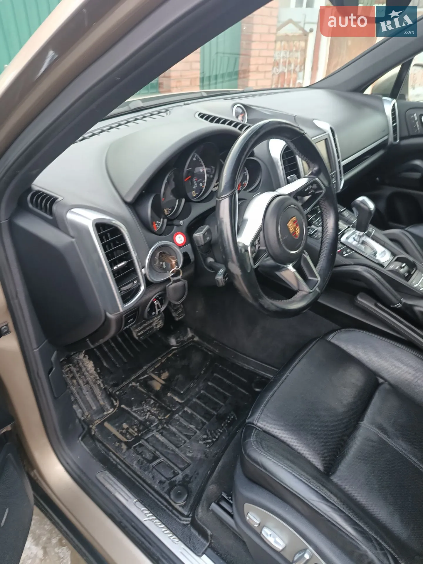 2015 Porsche Cayenne - мініатюра 13