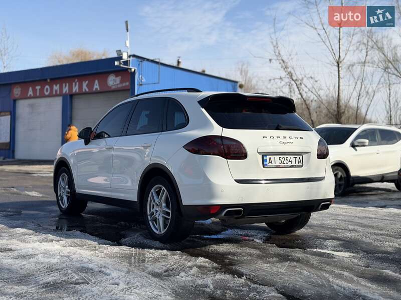Внедорожник / Кроссовер Porsche Cayenne 2011 в Киеве фото 15 Внедорожник / Кроссовер Porsche Cayenne 2011 в Киеве