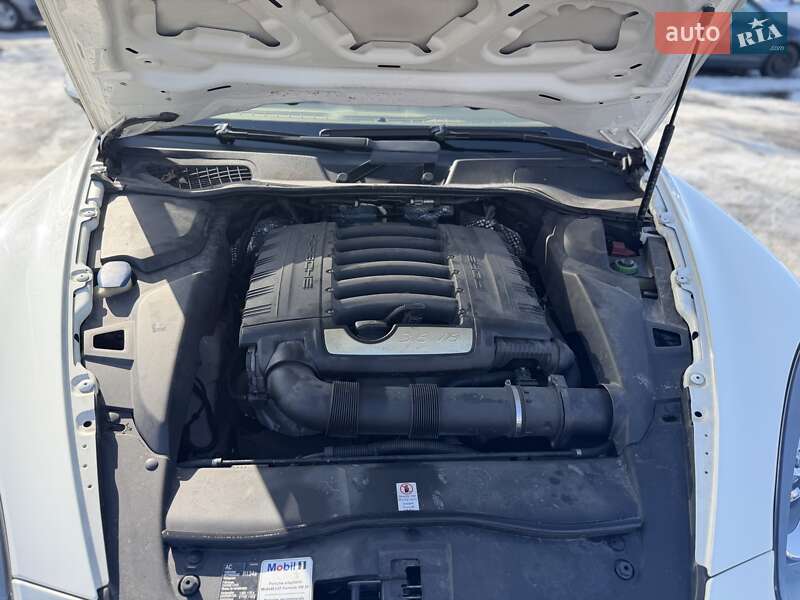 Внедорожник / Кроссовер Porsche Cayenne 2011 в Киеве фото 34 Внедорожник / Кроссовер Porsche Cayenne 2011 в Киеве