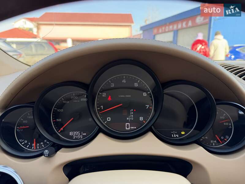 Внедорожник / Кроссовер Porsche Cayenne 2011 в Киеве фото 37 Внедорожник / Кроссовер Porsche Cayenne 2011 в Киеве