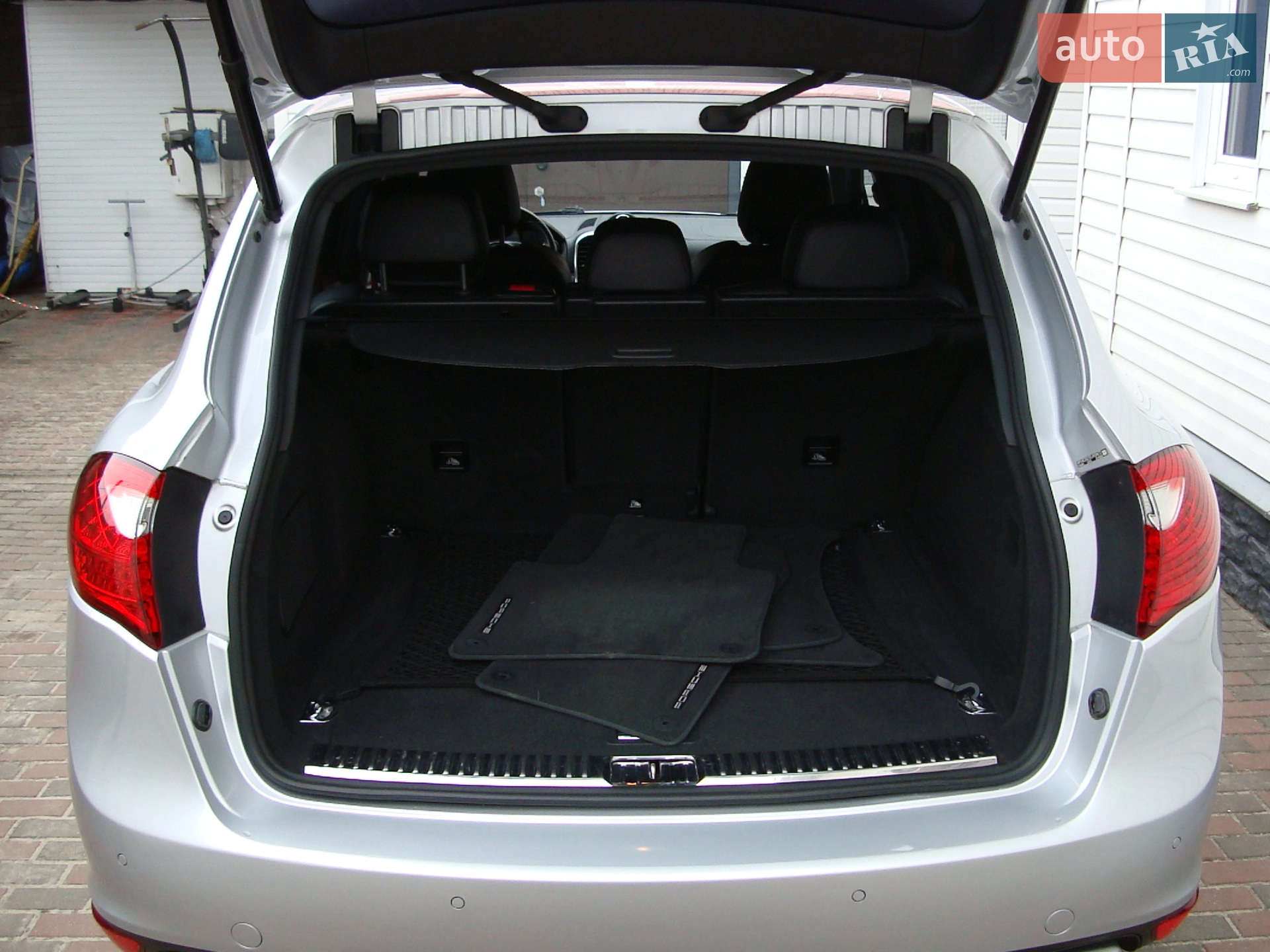 2014 Porsche Cayenne - мініатюра 16