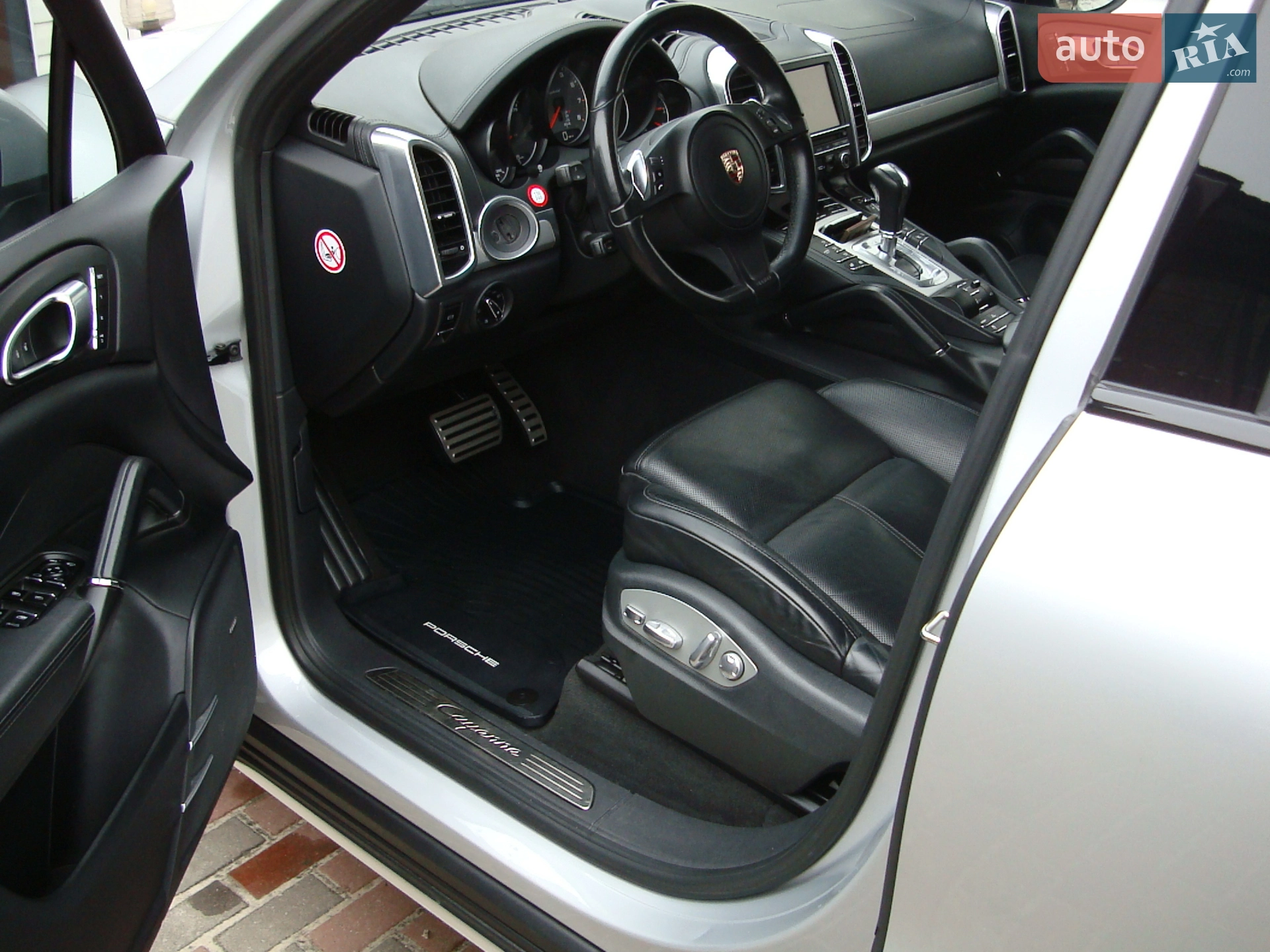 2014 Porsche Cayenne - мініатюра 29