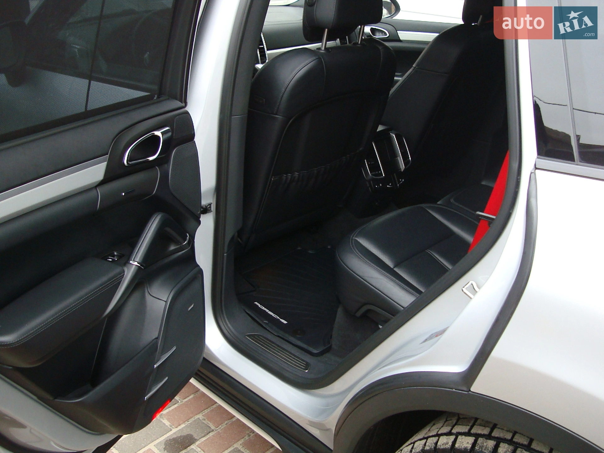 2014 Porsche Cayenne - мініатюра 37