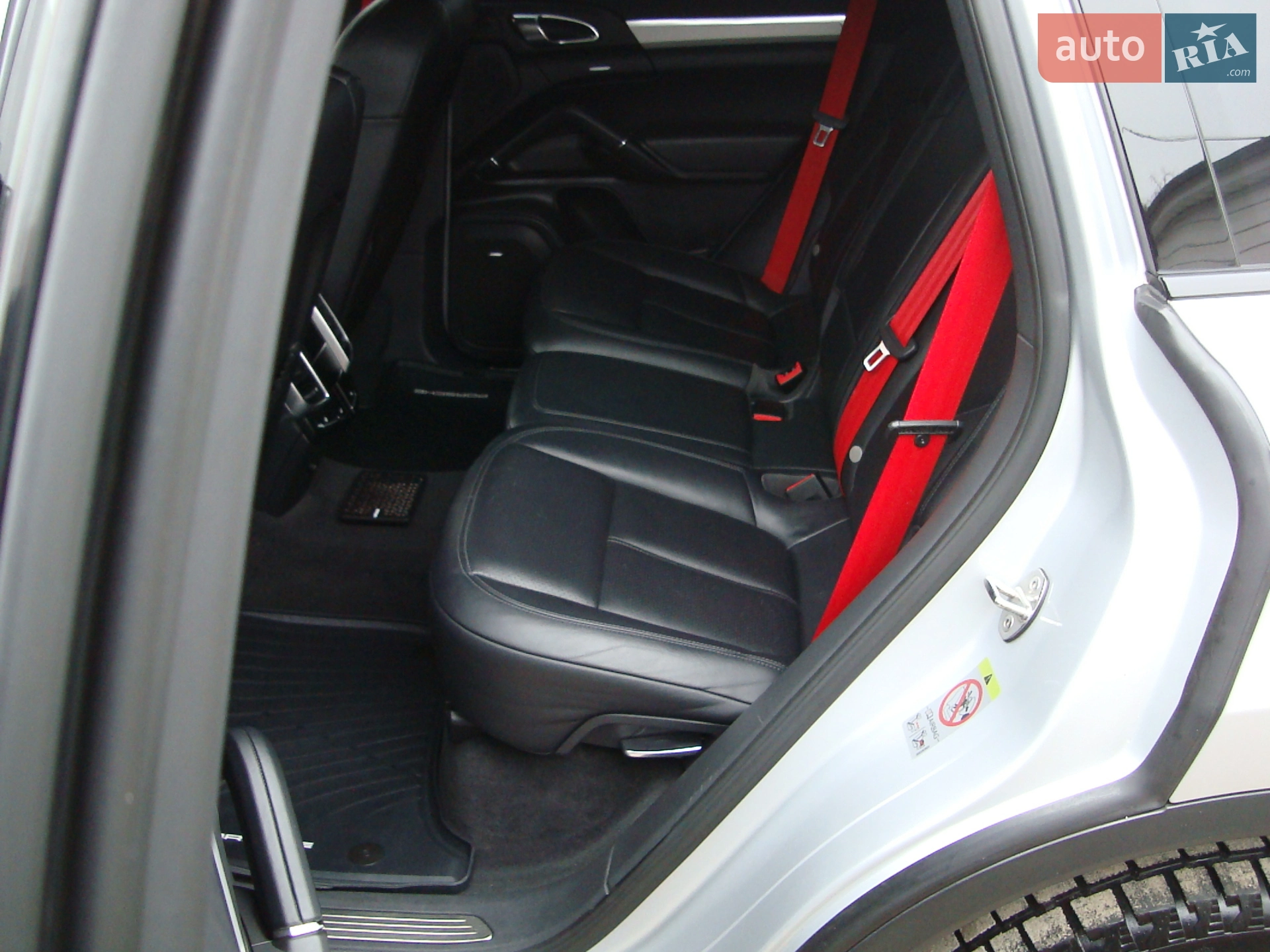 2014 Porsche Cayenne - мініатюра 39