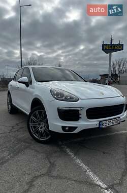 Позашляховик / Кросовер Porsche Cayenne 2017 в Дніпрі