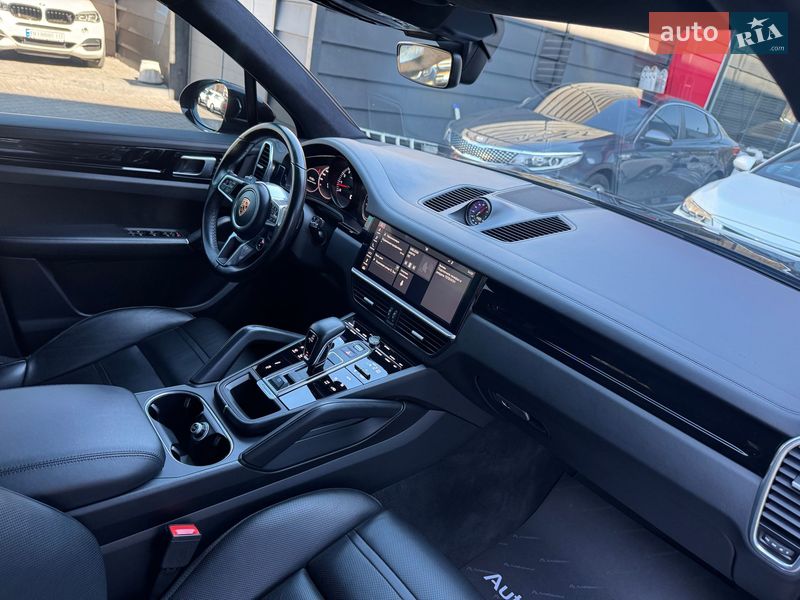 Позашляховик / Кросовер Porsche Cayenne 2017 в Одесі