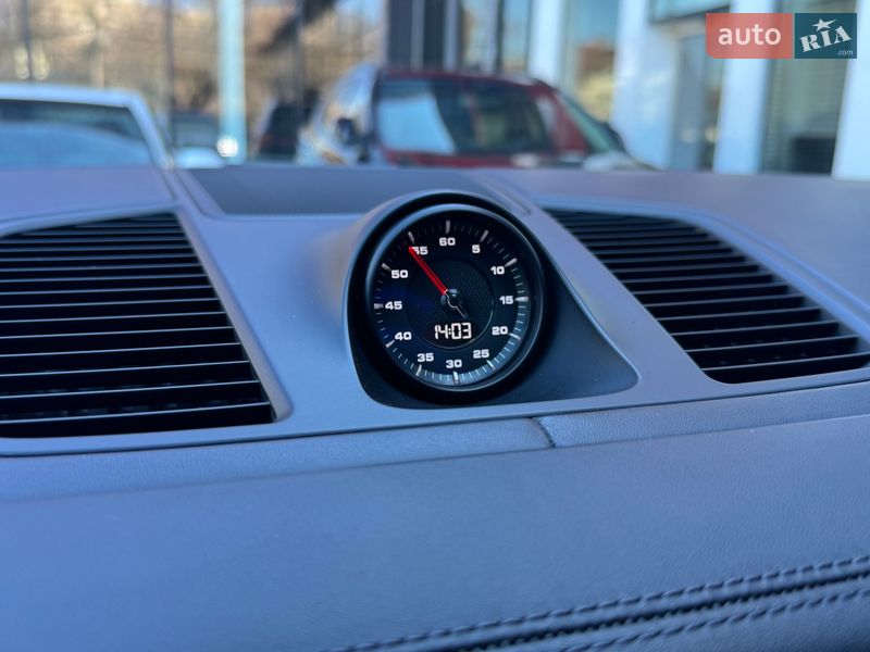 Позашляховик / Кросовер Porsche Cayenne 2017 в Одесі