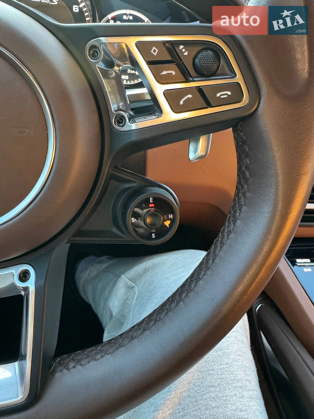 2019 Porsche Cayenne - мініатюра 19