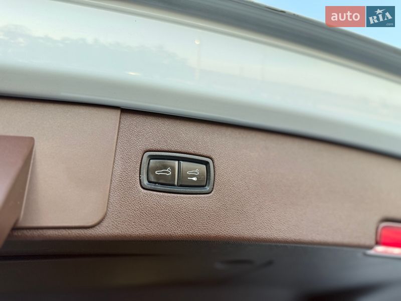 Внедорожник / Кроссовер Porsche Cayenne 2018 в Львове