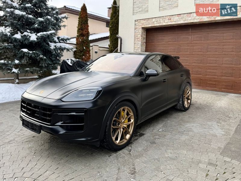 Внедорожник / Кроссовер Porsche Cayenne 2024 в Киеве