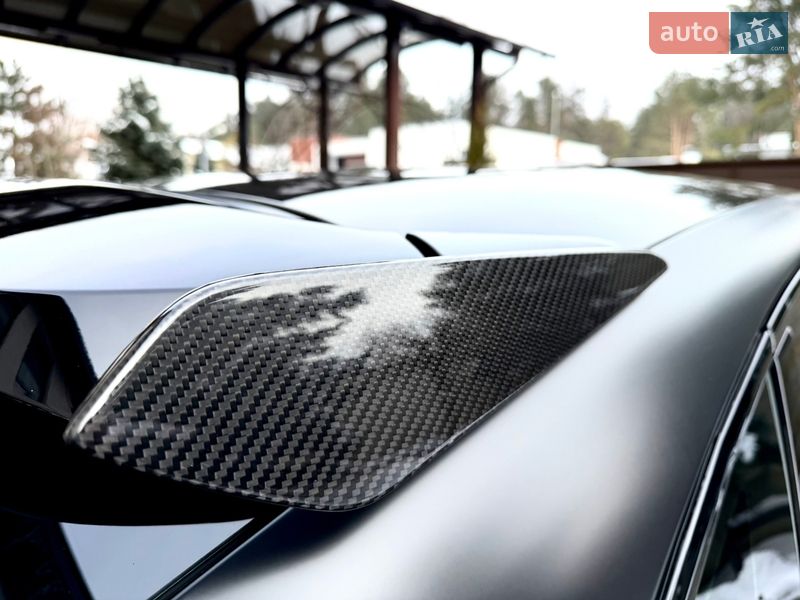 Внедорожник / Кроссовер Porsche Cayenne 2024 в Киеве