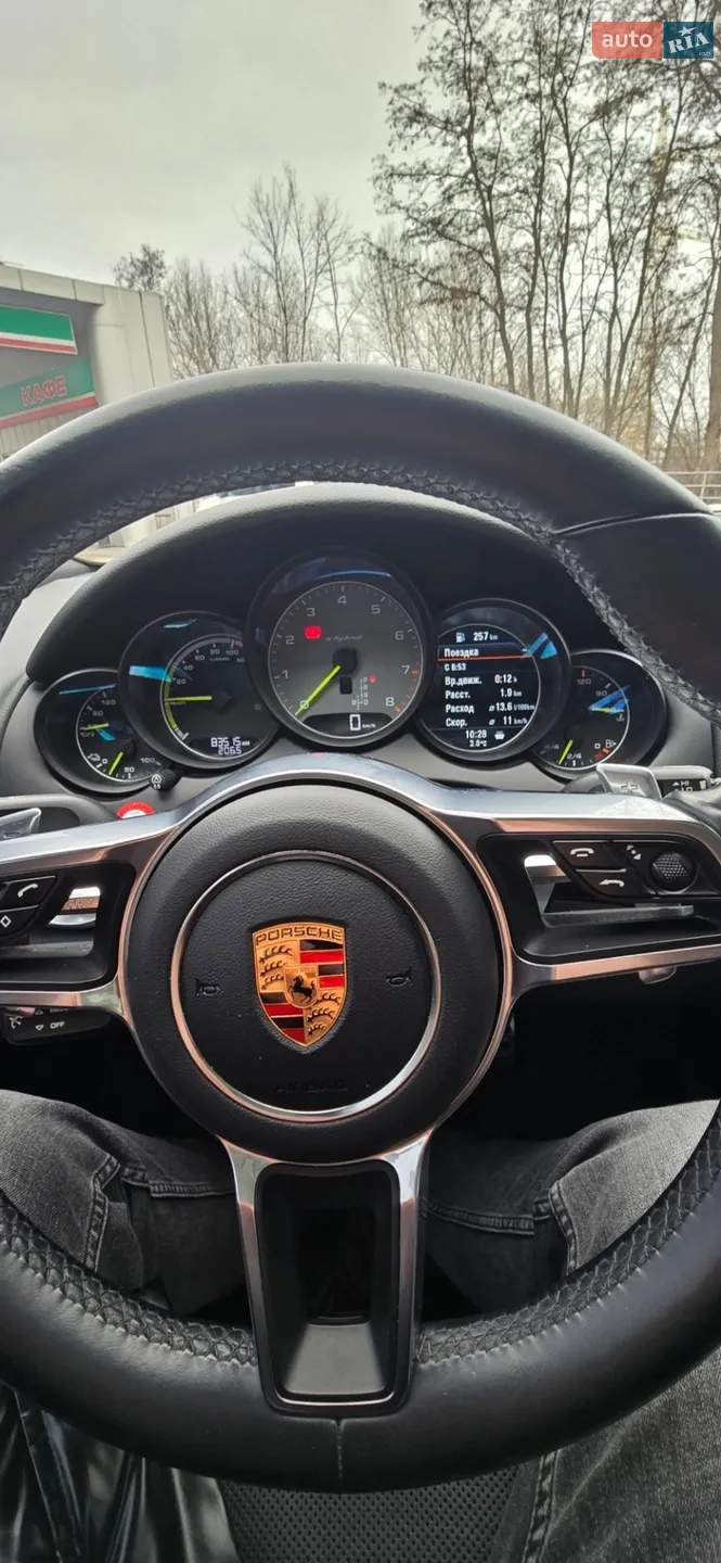 2017 Porsche Cayenne - мініатюра 9