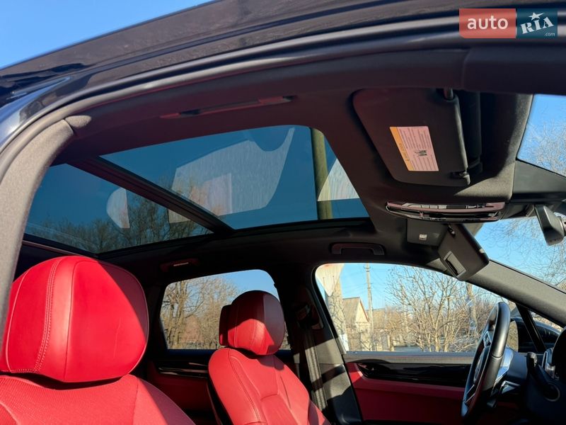 Внедорожник / Кроссовер Porsche Cayenne 2019 в Запорожье