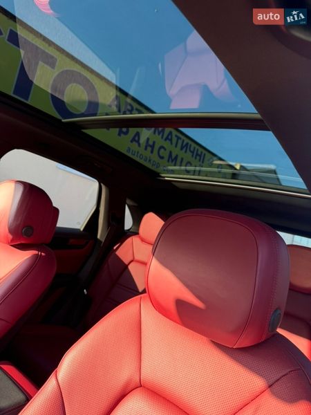 Внедорожник / Кроссовер Porsche Cayenne 2019 в Запорожье