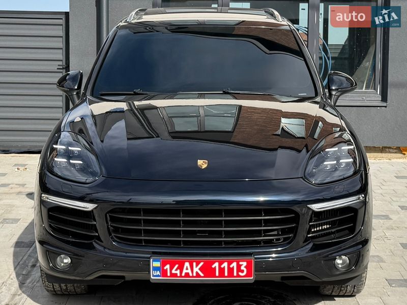 Внедорожник / Кроссовер Porsche Cayenne 2016 в Тернополе