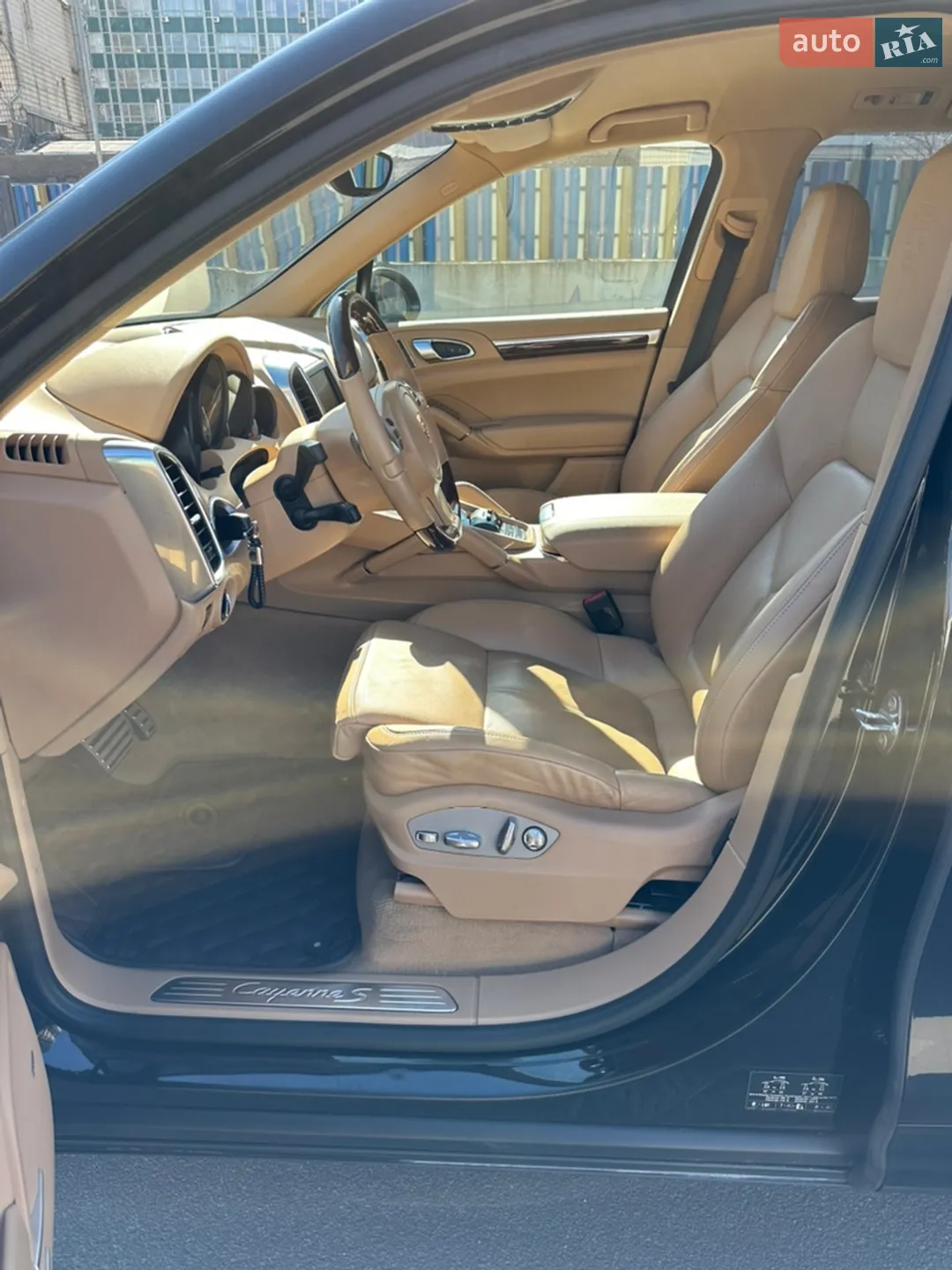 2013 Porsche Cayenne - мініатюра 19