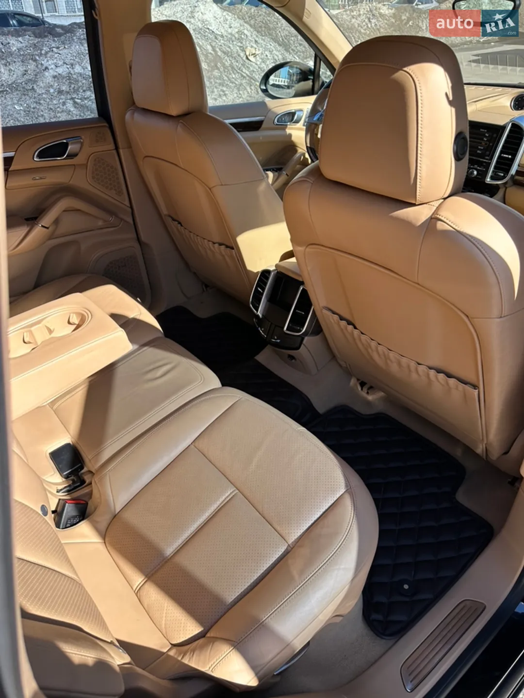 2013 Porsche Cayenne - мініатюра 33