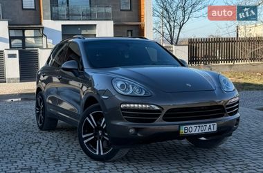Позашляховик / Кросовер Porsche Cayenne 2010 в Чорткові