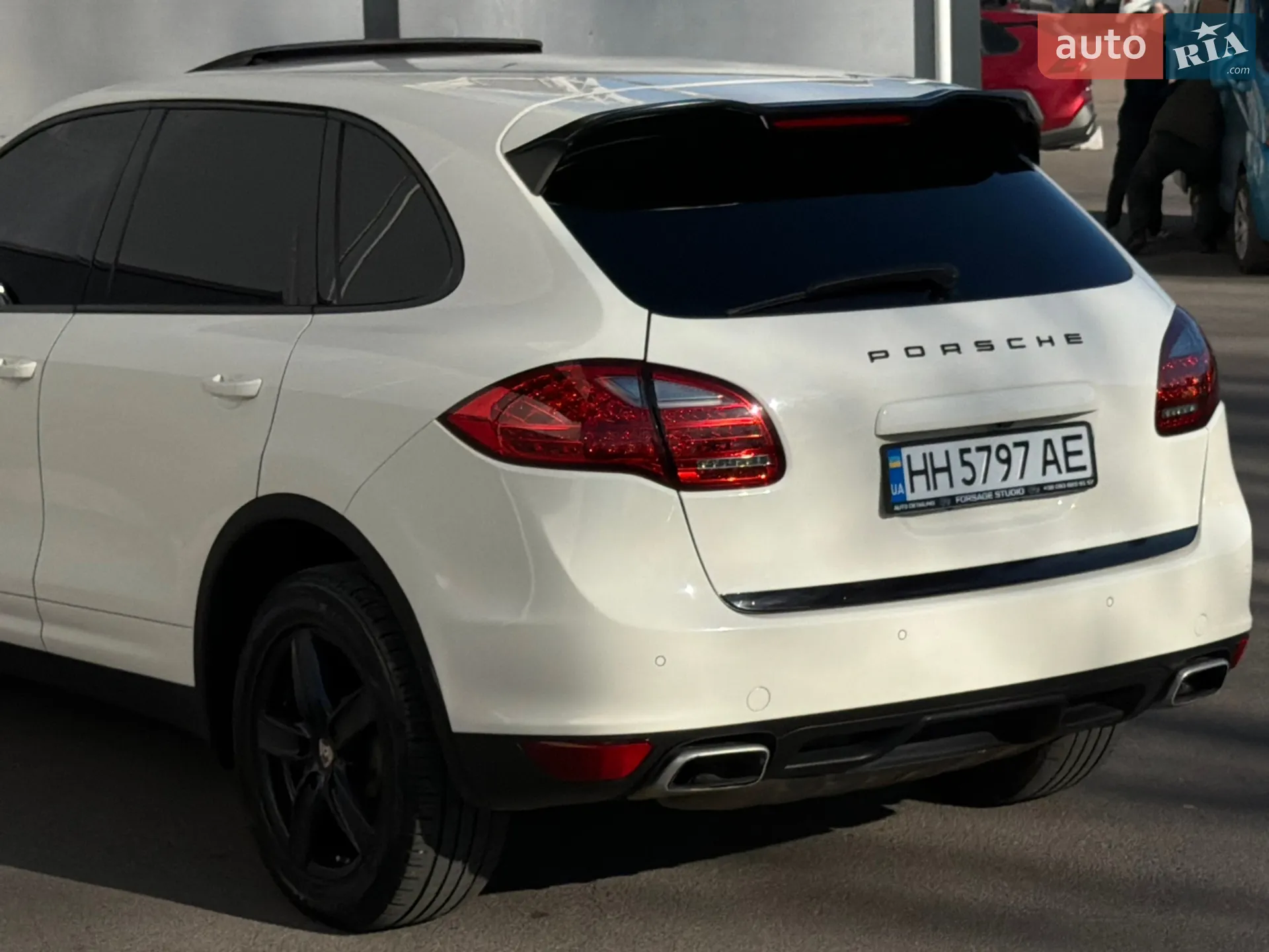 2010 Porsche Cayenne - мініатюра 18