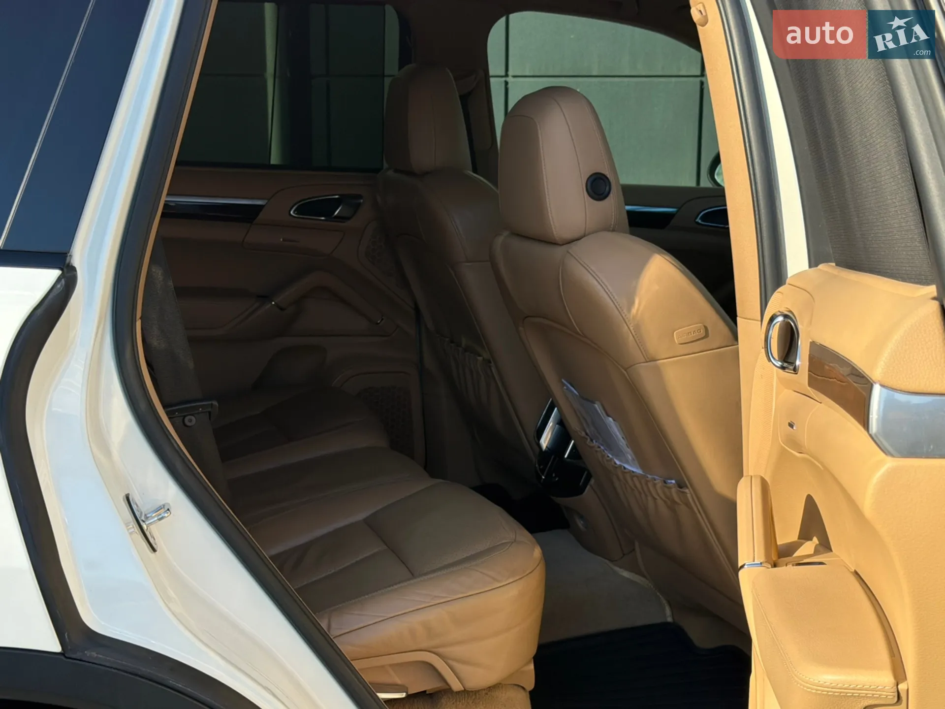 2010 Porsche Cayenne - мініатюра 49