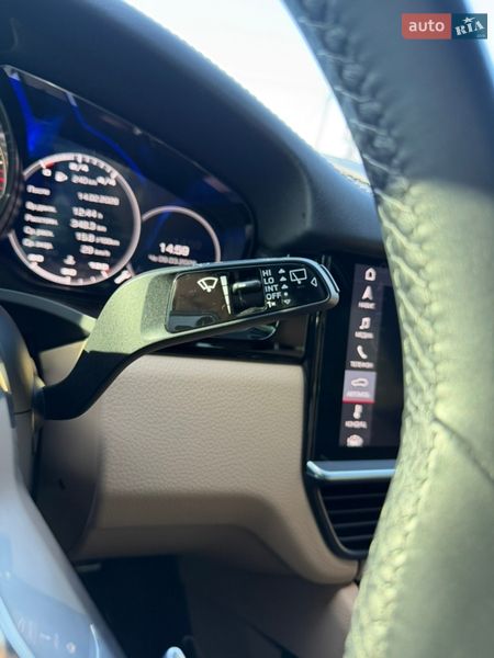 Внедорожник / Кроссовер Porsche Cayenne 2018 в Киеве