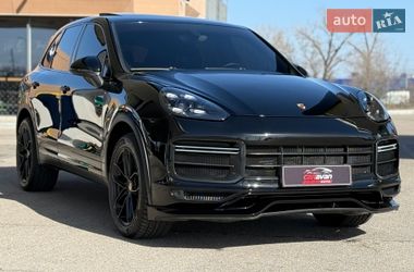 Внедорожник / Кроссовер Porsche Cayenne 2016 в Днепре