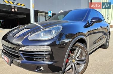 Позашляховик / Кросовер Porsche Cayenne 2012 в Києві