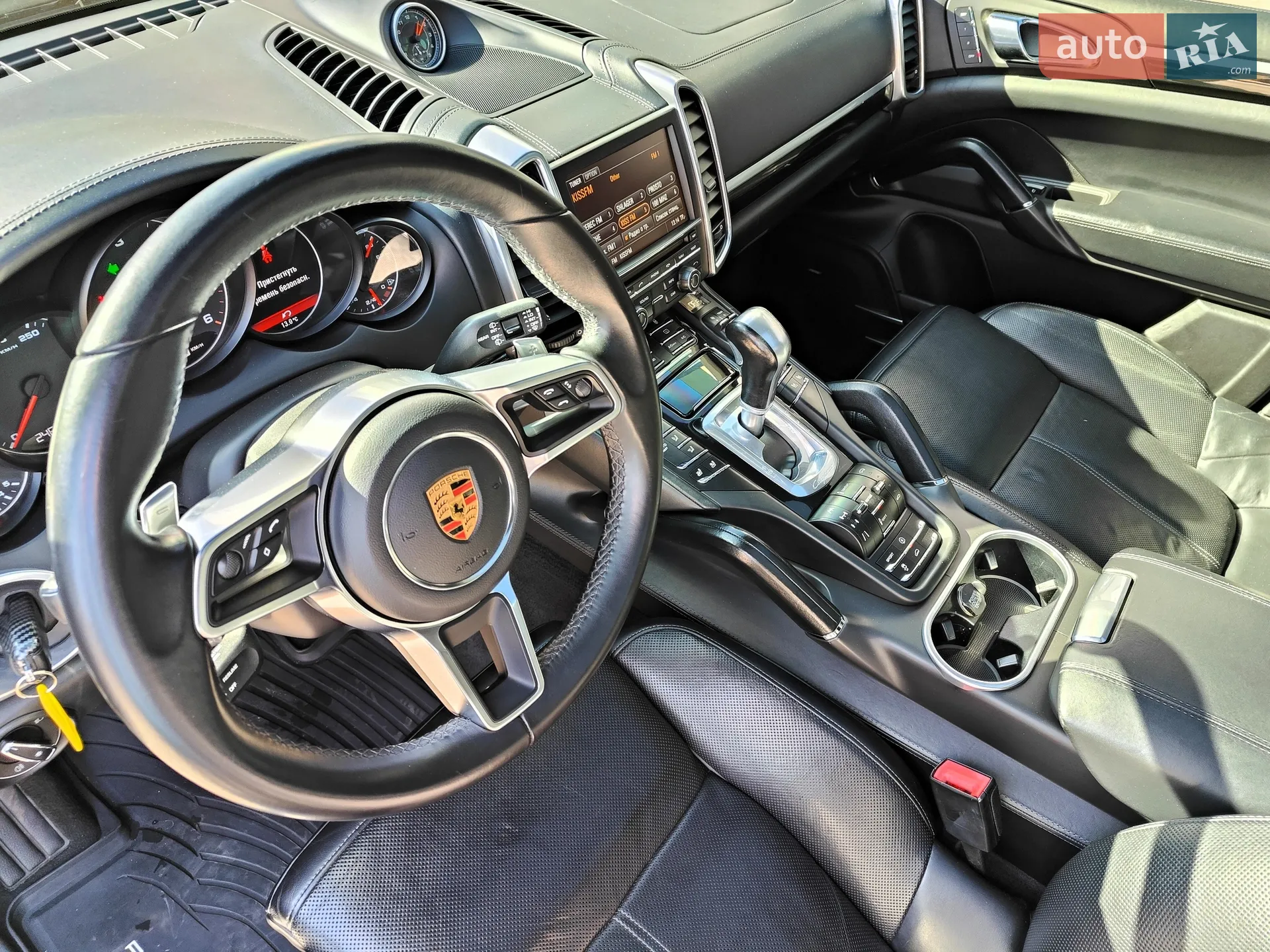 2012 Porsche Cayenne - мініатюра 36