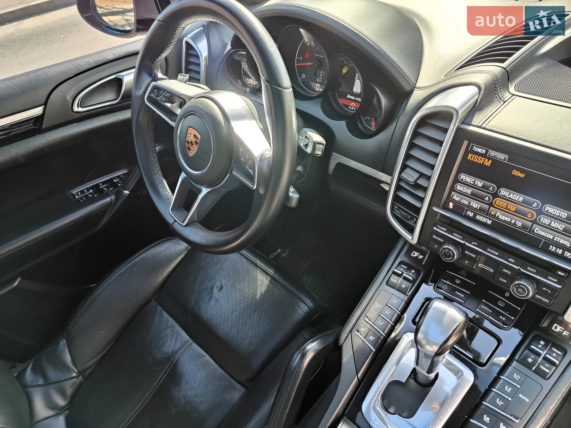 2012 Porsche Cayenne - мініатюра 51