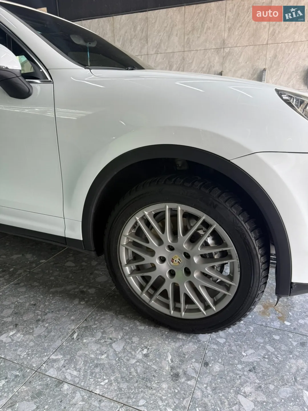 2015 Porsche Cayenne - мініатюра 5