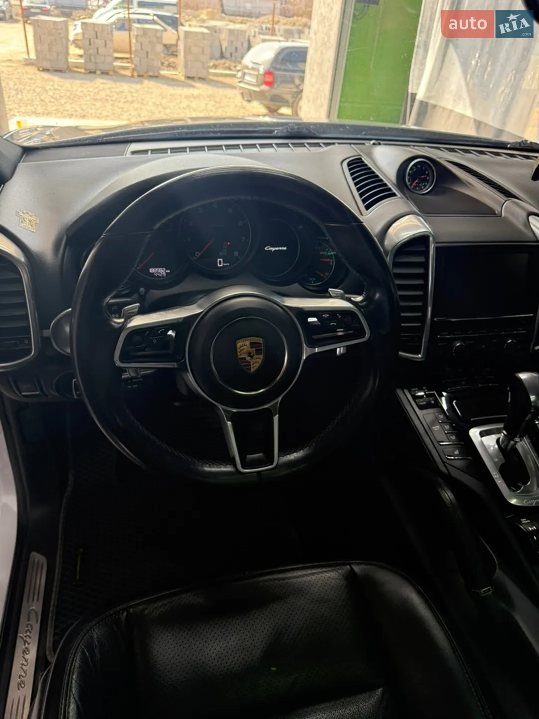 2015 Porsche Cayenne - мініатюра 12