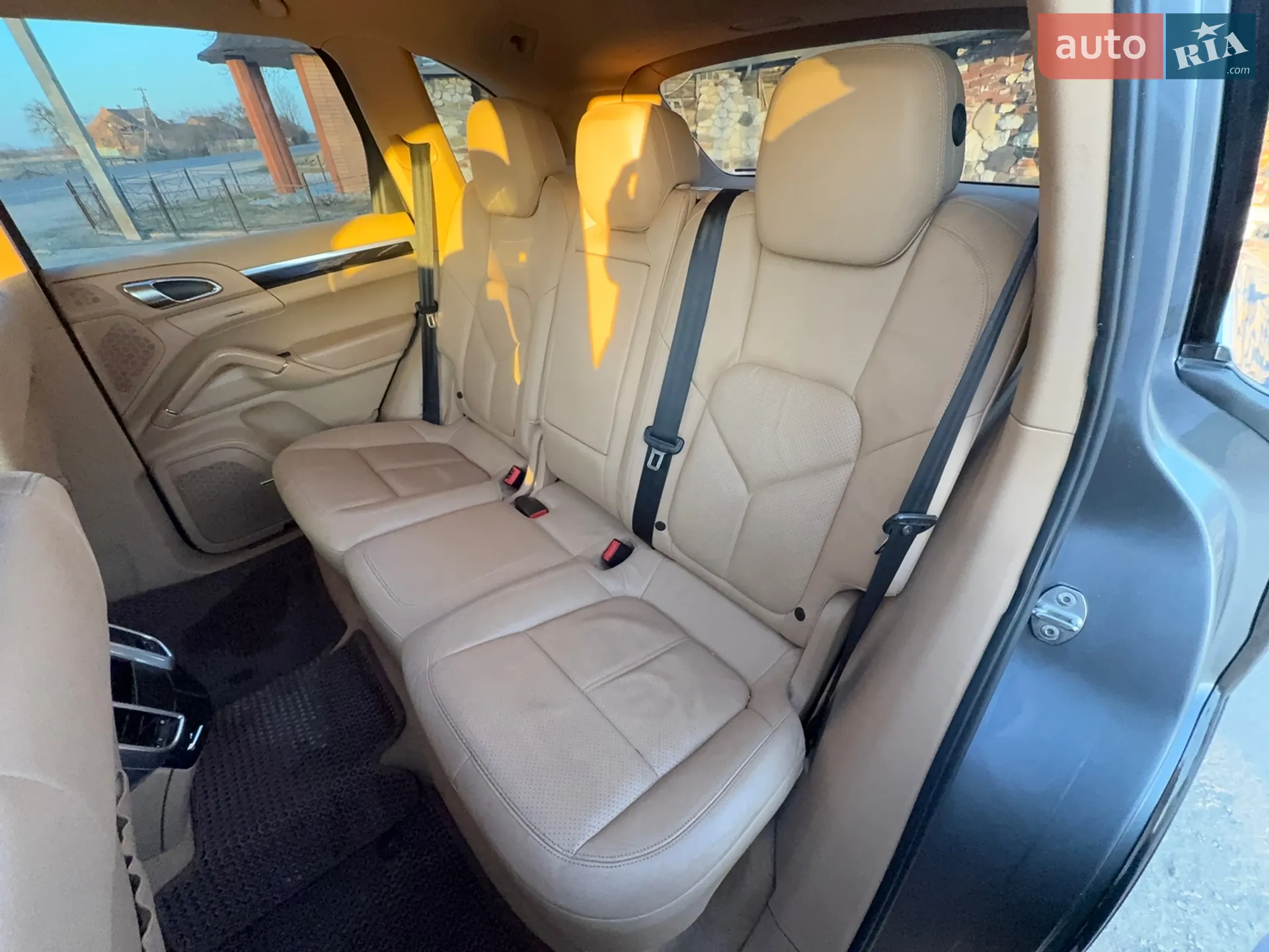 2010 Porsche Cayenne - мініатюра 44