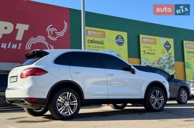 Внедорожник / Кроссовер Porsche Cayenne 2013 в Броварах