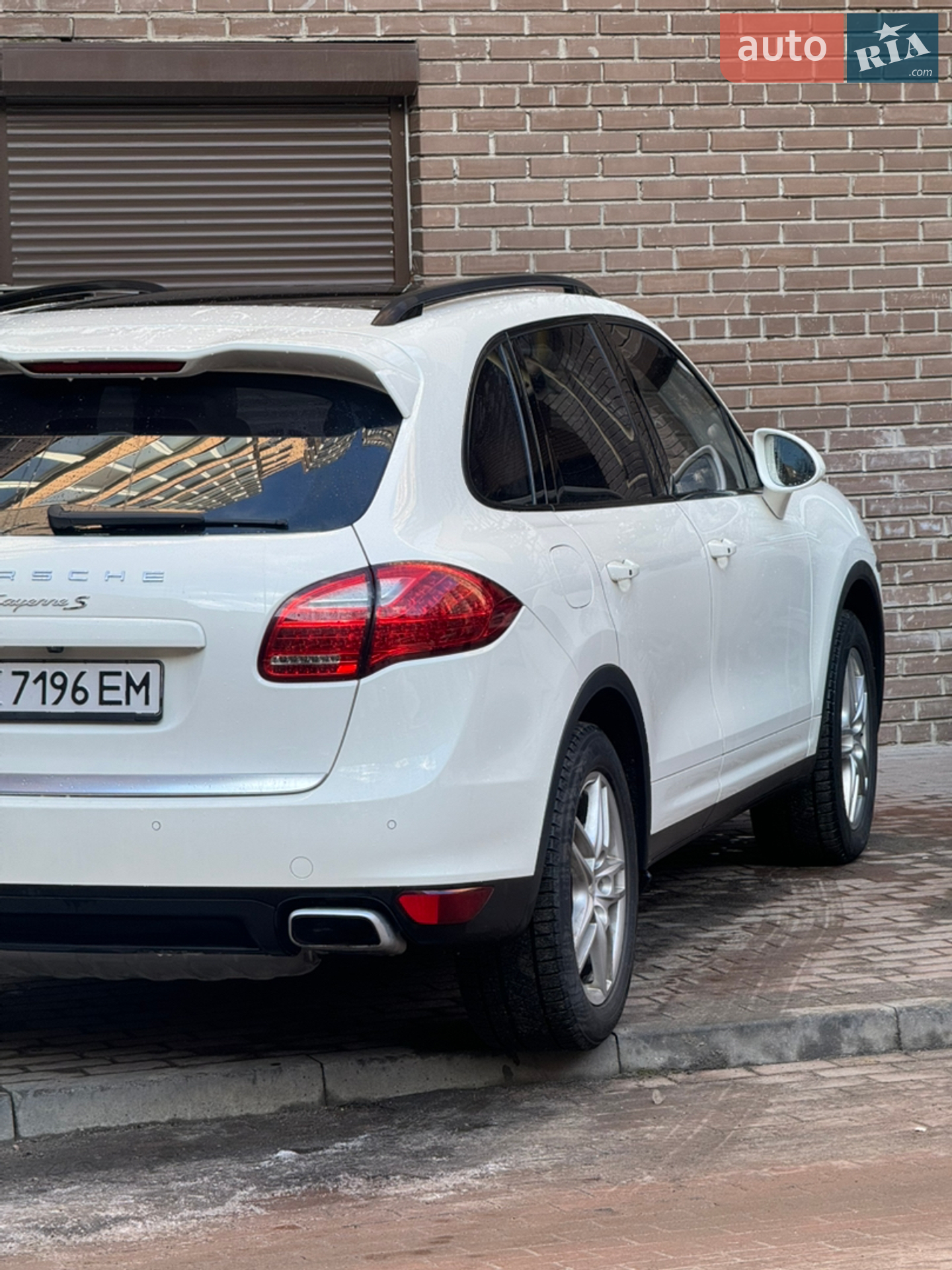2011 Porsche Cayenne - фото 1