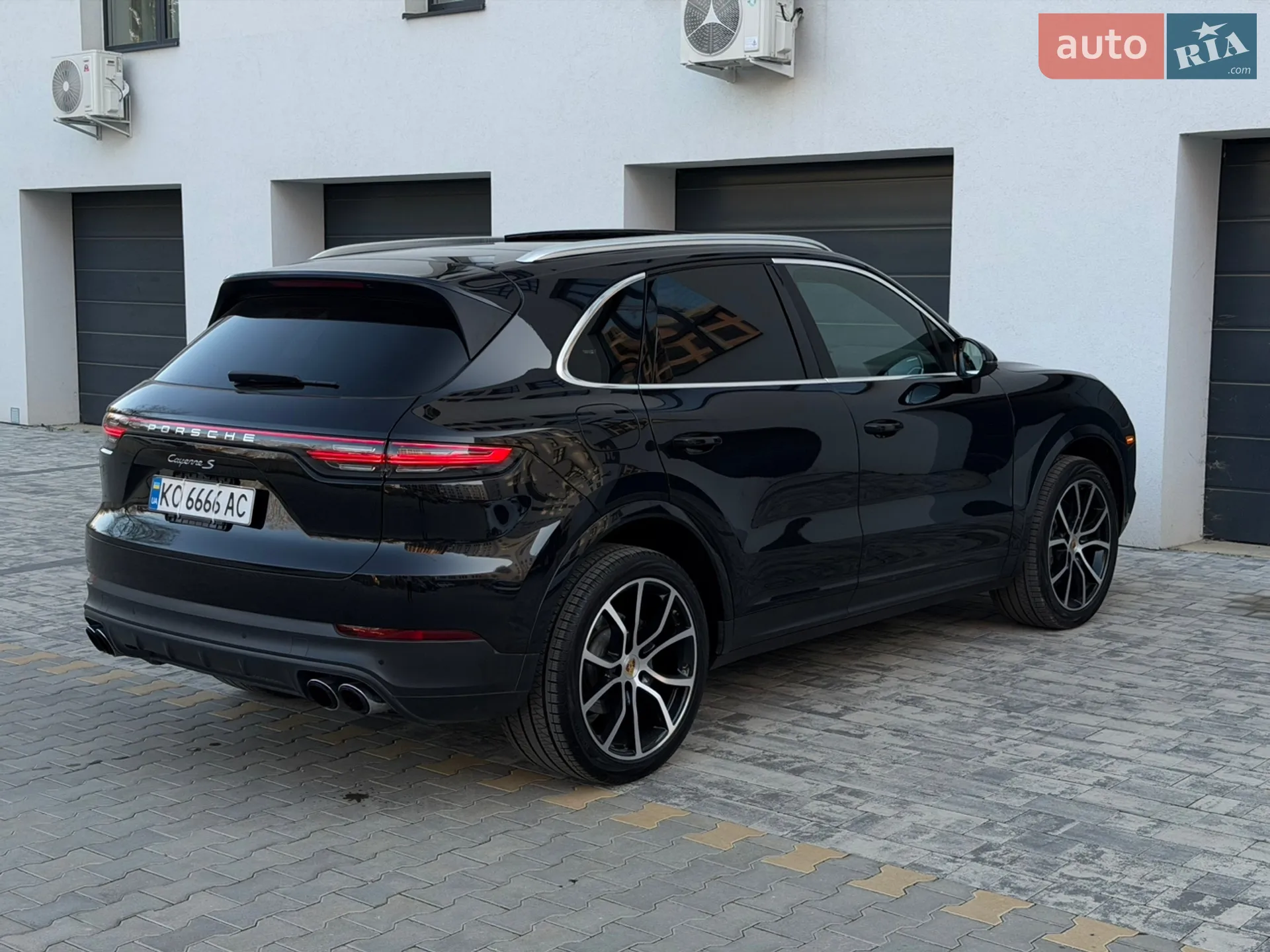 2021 Porsche Cayenne - мініатюра 4