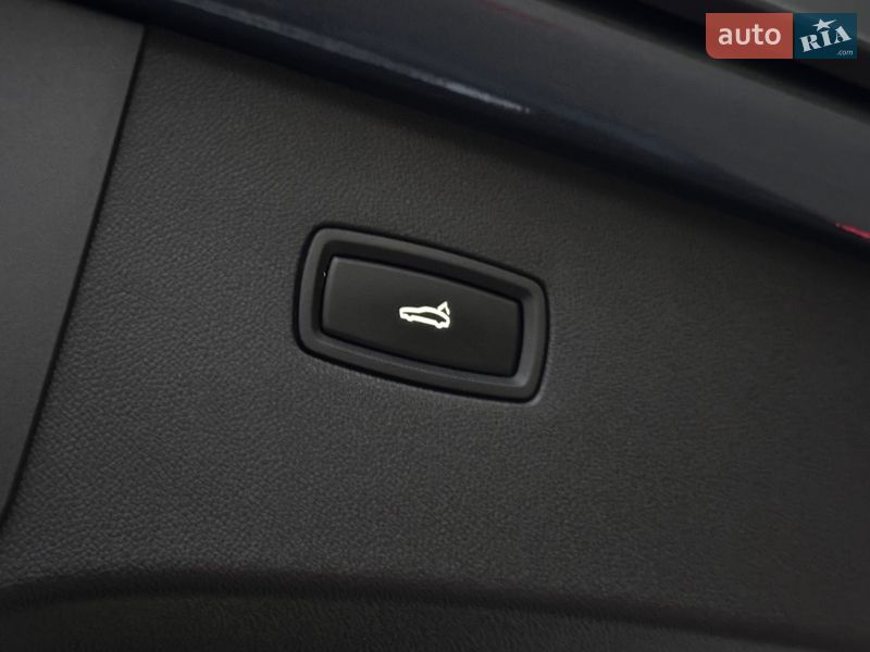 Внедорожник / Кроссовер Porsche Cayenne 2020 в Киеве