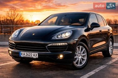 Внедорожник / Кроссовер Porsche Cayenne 2013 в Киеве