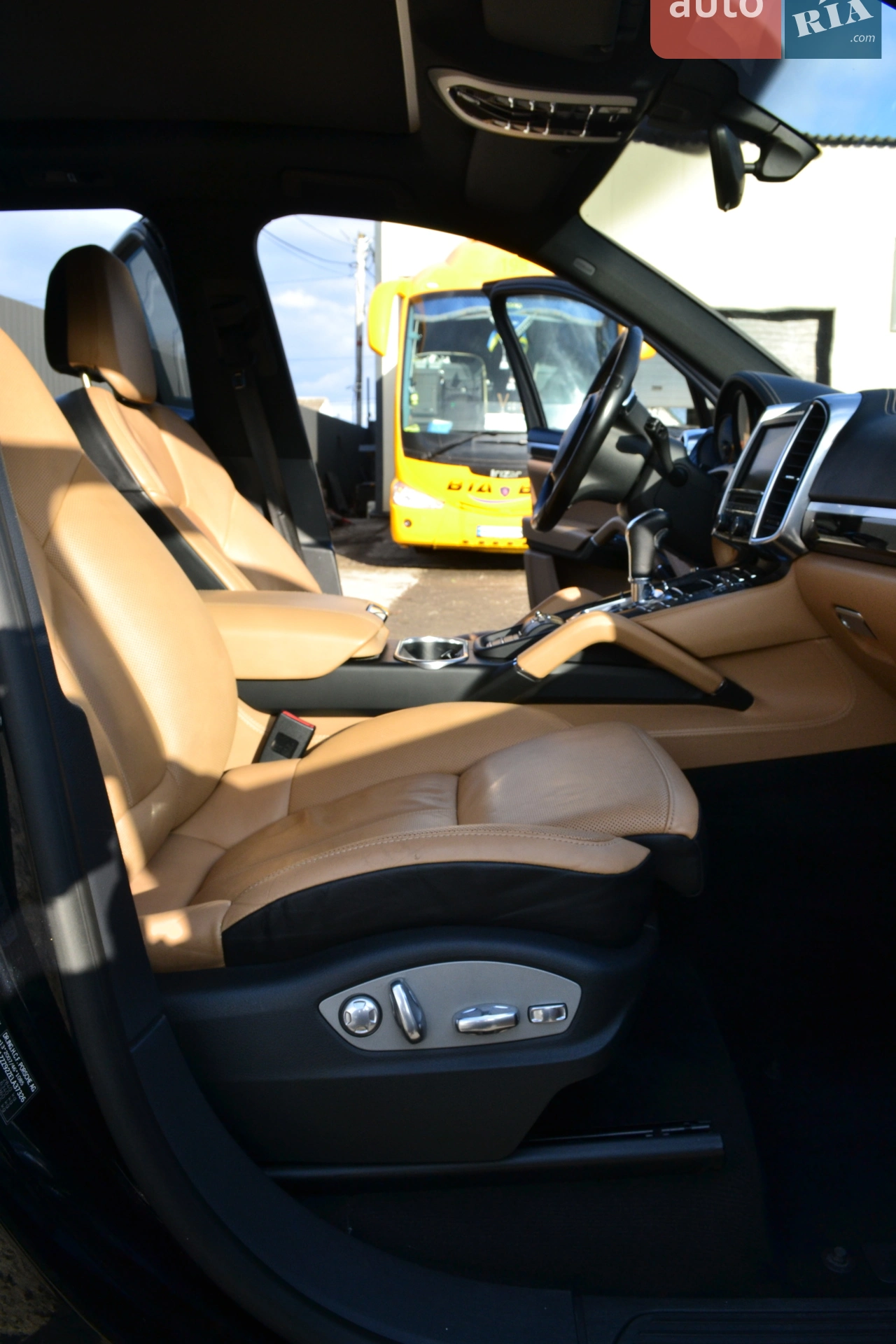 2013 Porsche Cayenne - мініатюра 32
