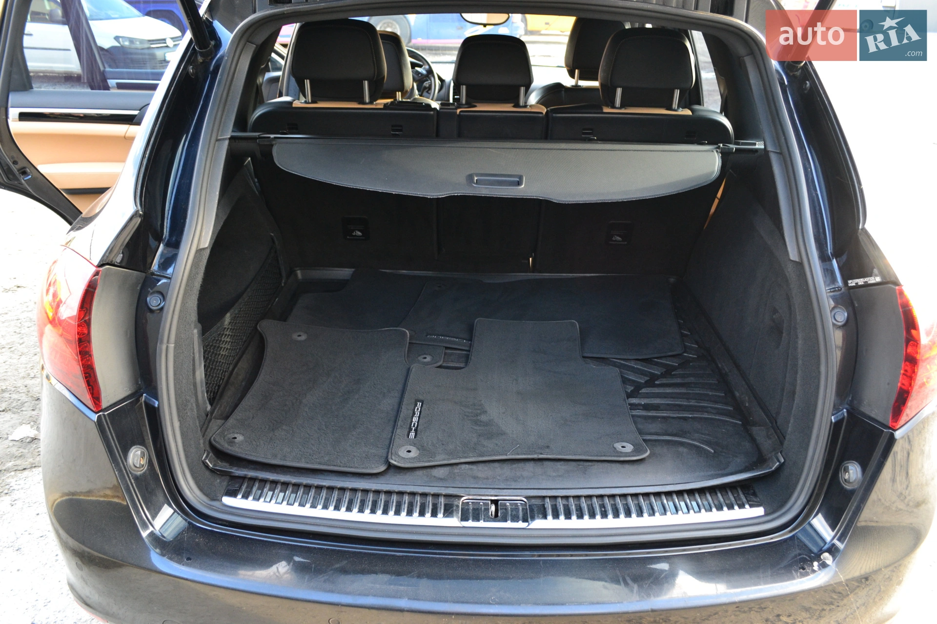 2013 Porsche Cayenne - мініатюра 39