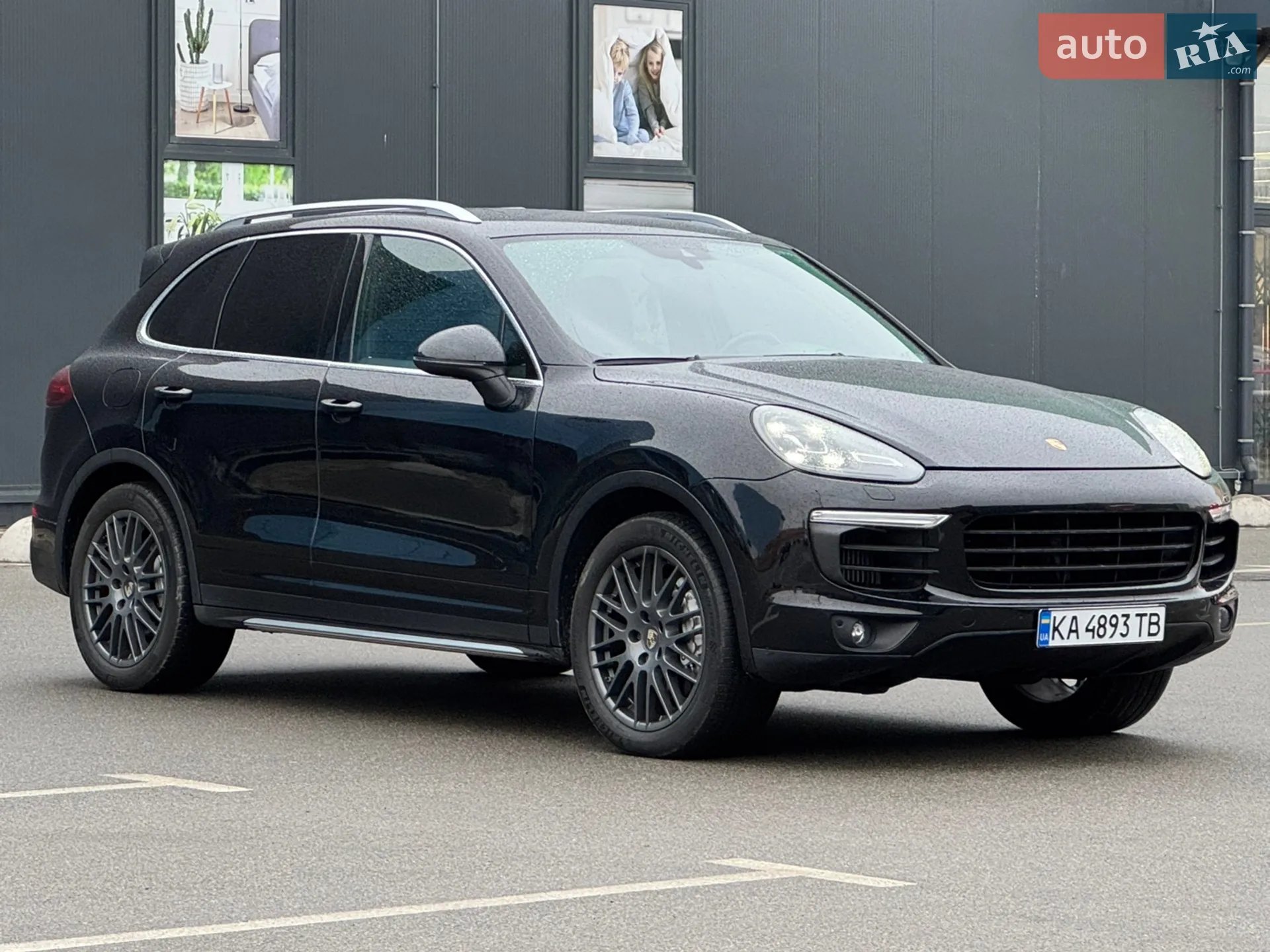 2016 Porsche Cayenne - мініатюра 4