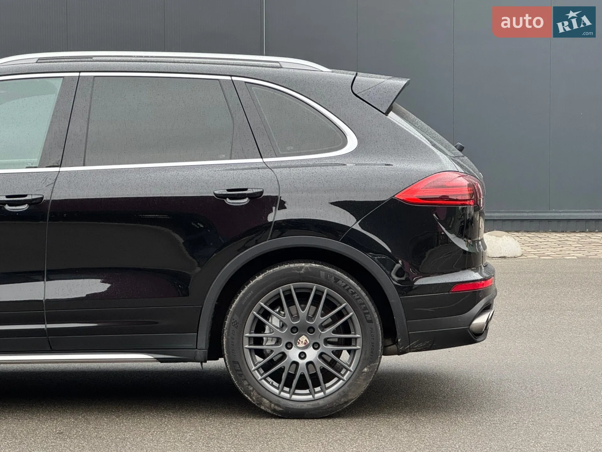 2016 Porsche Cayenne - мініатюра 6