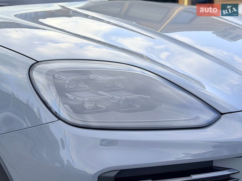Внедорожник / Кроссовер Porsche Cayenne 2025 в Киеве