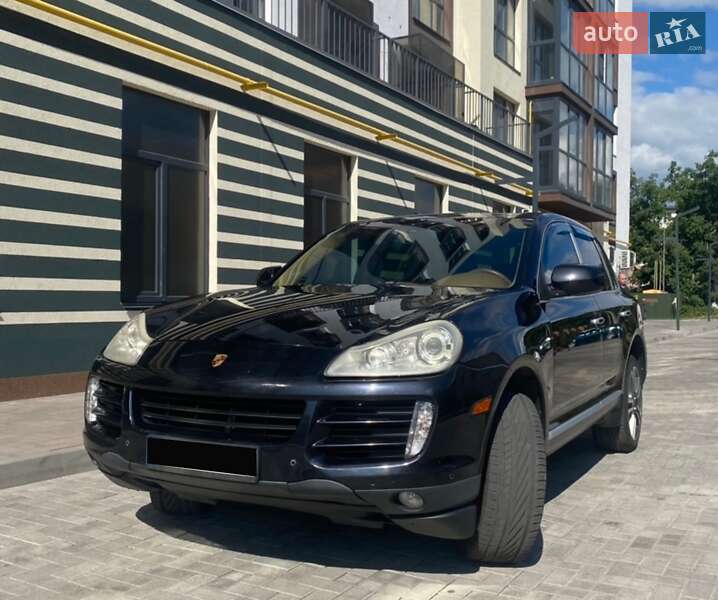 Внедорожник / Кроссовер Porsche Cayenne 2008 в Ромнах