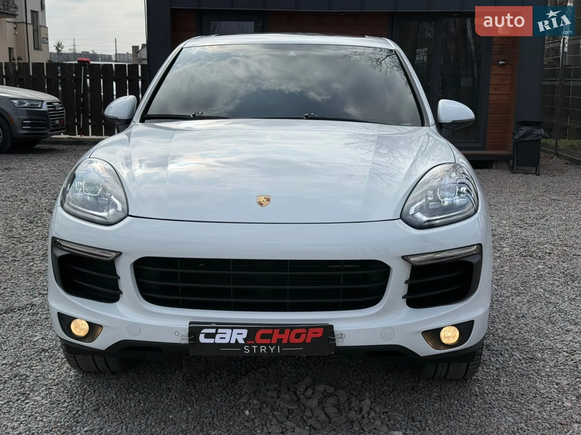 2016 Porsche Cayenne - мініатюра 5